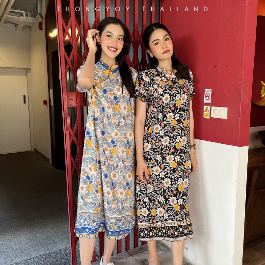 THONGYOY - Dress Qipao Daisy แขนสั้น เดรสกี่เพ้าผ้านุ่ม เดรสคอจีน ชุดจีน ลายดอกไม้ ฟรีไซส์