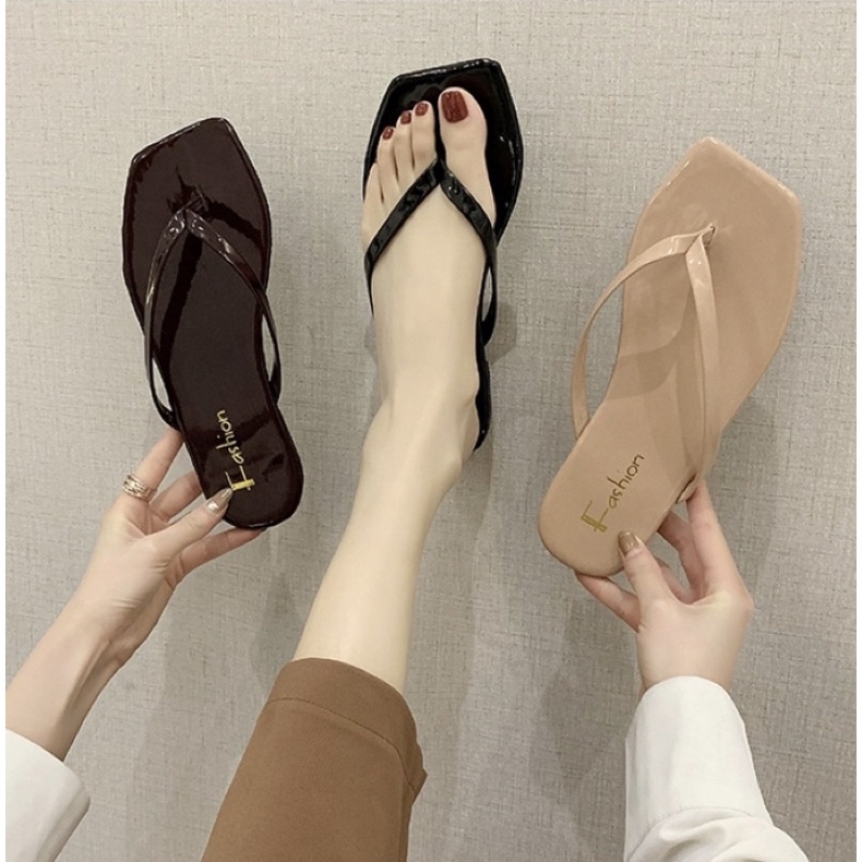 Queen รองเท้าแตะ ส้นแบน สําหรับผู้หญิง