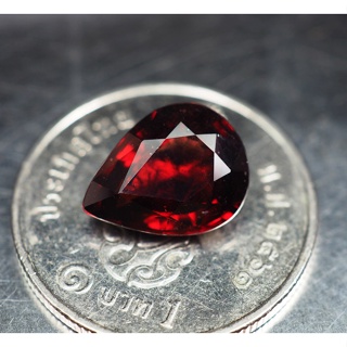 พลอยแท้โรโดไรท์ (Rhodolite Garnet) 3.20 กะรัต (3930)