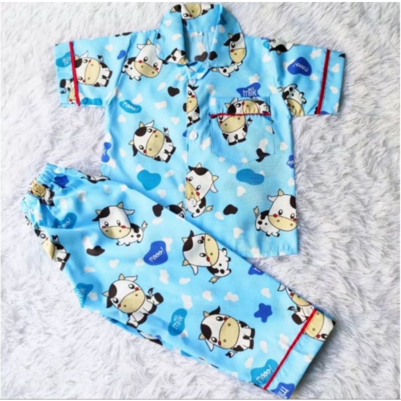 MOO COW MOTIF CHILDRENS PAJAMAS / CHILDRENS SLEEPINGWEAR / CHILDRENS SUITS