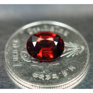 พลอยโกเมน (Garnet) 1.87 กะรัตแดงสวย (14252)