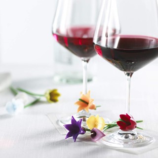 TRUDEAU MAISON ซิลิโคนลายดอกไม้รัดก้านแก้วไวน์ 8 ชิ้น ของประดับโต๊ะ SET OF 8 WINE CHARMS