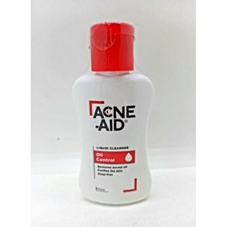 Acne-Aid Liquid Cleanser Oil Control แอคเน่-เอด ลิควิด เคลนเซอร์ สำหรับผิวมัน เป็นสิวง่าย 50 มล.