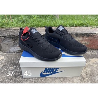 รองเท้าผ้าใบแบบมาใหม่ใส่สบายนะคะมี37-45