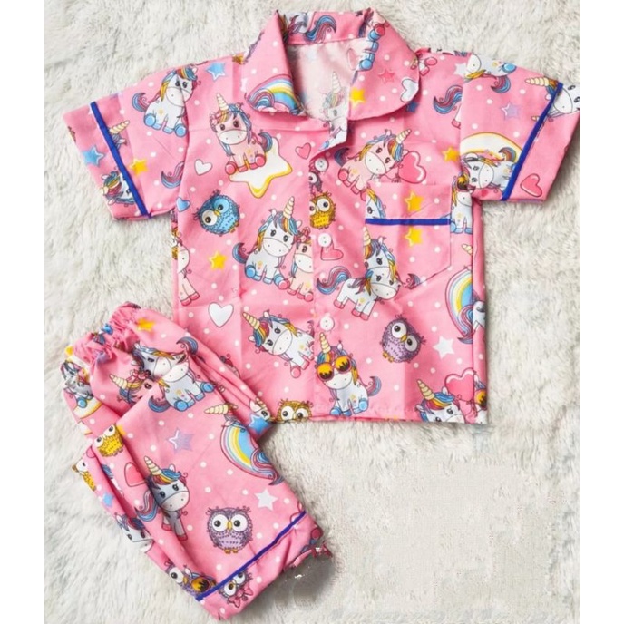 COW MOTIF CHILDRENS PAJAMAS / CHILDRENS SLEEPING CLOTHES STYLE CLOTHES