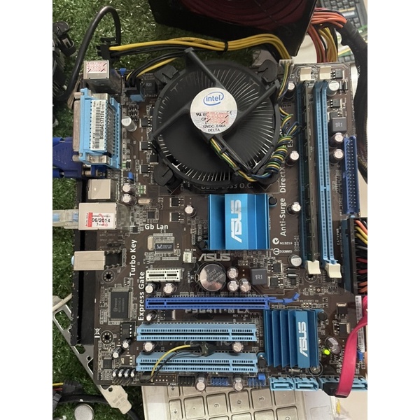 ชุดบอร์ด775 DDR3 CPU Dual Core E5700@3.0Ghzพร้อมบอร์ดAsus P5G41T-M LX+RAM DDR3 2G Kington ฝากลังซิ้ง