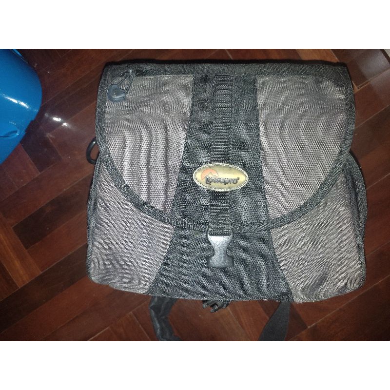 กระเป๋ากล้อง lowepro มือสอง