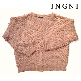 เสื้อสเวตเตอร์สีครีม INGNI