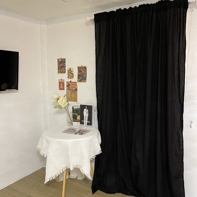 ผ้าม่านผ้าฝ้ายมินิมอลสีดำ แต่งมินิมอลโทนดาร์คแบบเก๋ๆ เย็บแบบไม่มีเชิง สามารถใช้ได้ทั้งหน้าต่างและประตู