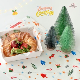 Xmas Wax paper รองอบ , ห่อขนม พื้นขาวธีม Colorful คริสต์มาส 20 แผ่น / Christmas