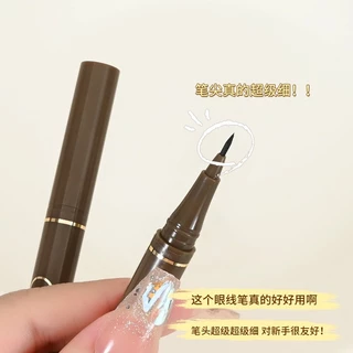 M243 อายไลเนอร์ เนื้อลิขวิด กันน้ำ ติดทนนาน แห้งเร็ว 4 สี
