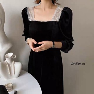 Velvet dress เดรสผ้ากำมะหยี่เนื้อดีมาก ช่วงอกตีเกร็ด สวยทดีไซน์เก๋ ไม่ซ้ำใคร