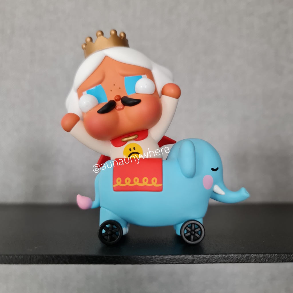 🤣พร้อมส่ง(แบบแยก)🤣POPMART ° ตัว SECRET rare find ' KING ' CryBaby ° Crying Parade series