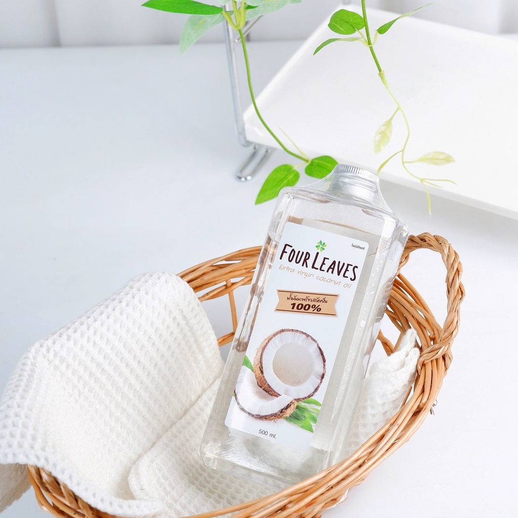 FOUR LEAVES น้ำมันมะพร้าวสกัดเย็น 100% ตราโฟร์ลีฟส์ ขนาด 500 มล. มีอย. รับประทานได้