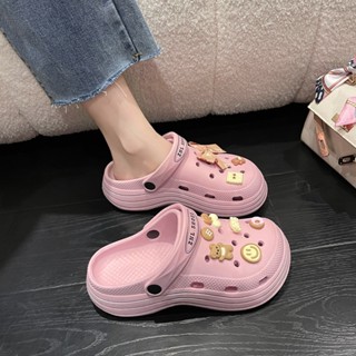 Luckkyshoes พร้อมส่ง รองเท้าแตะหัวโต รองเท้าแฟชั่นผู้หญิง⭐️เพิ่มความน่ารักน่าเอ็นดูด้วยหมีน้อยและโบว์🐻