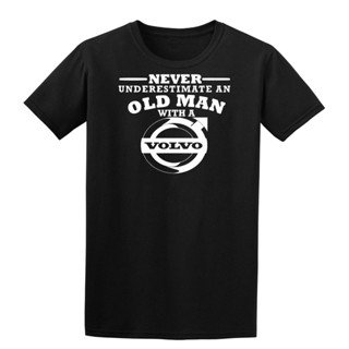 เสื้อยืดSanc6 [พร้อมส่ง] เสื้อยืดแขนสั้น ลําลอง เนื้อผ้าฝ้าย 100% พิมพ์ลาย Volvo Never Underestimate An Old พลัสไซซ์ ของ