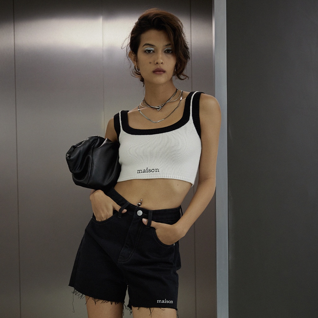 maison KEEPS | Mari Knitted Tank | เสื้อกล้ามครอปไหมพรมปักโลโก้