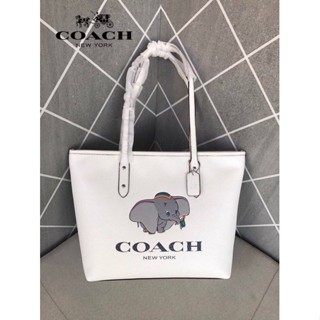 COACH ใหม่กระเป๋าช้อปปิ้ง White Dumbo