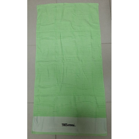 Khăn tắm Tresemme 115×58cm