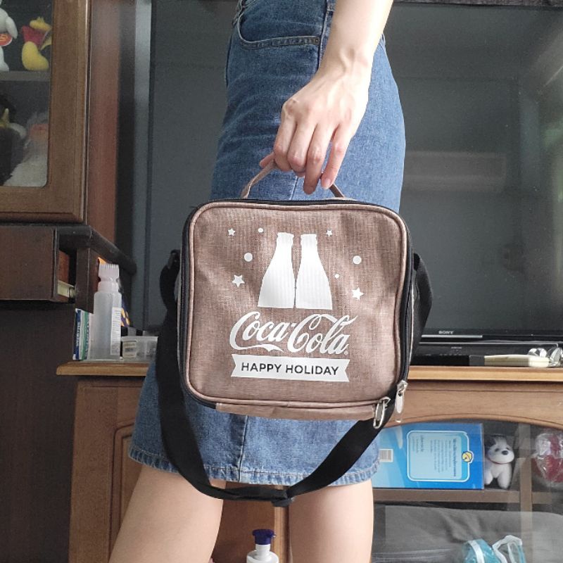 Coca Cola happy holiday bag กระเป๋า ยิม โคคา โคล่า coke โค้ก แก้วน้ำ พร้อมฝา Summer