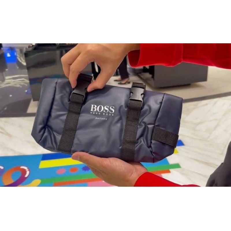 🖤 กระเป๋า Hugo Boss Men Messenger Bag - Dark Blue