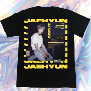 เสื้อยืดแฟชั่น NCT Jaehyun Tee โดย JakseoulStreetwear ผู้ชาย T เสื้อผู้หญิง