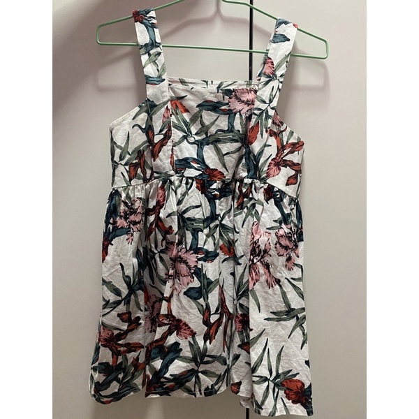 สายเดี่ยวไปทะเล เสื้อลายดอกไม้ zara topshop wclothes