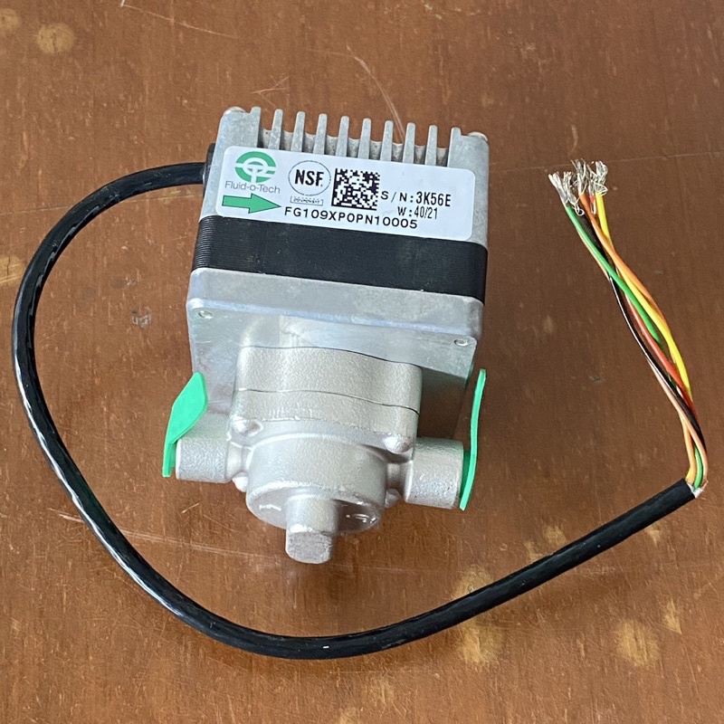 ปั๊มน้ํา Fluid-O-Tech FG109 พร้อมมอเตอร์สําหรับเครื่องเอสเพรสโซ่