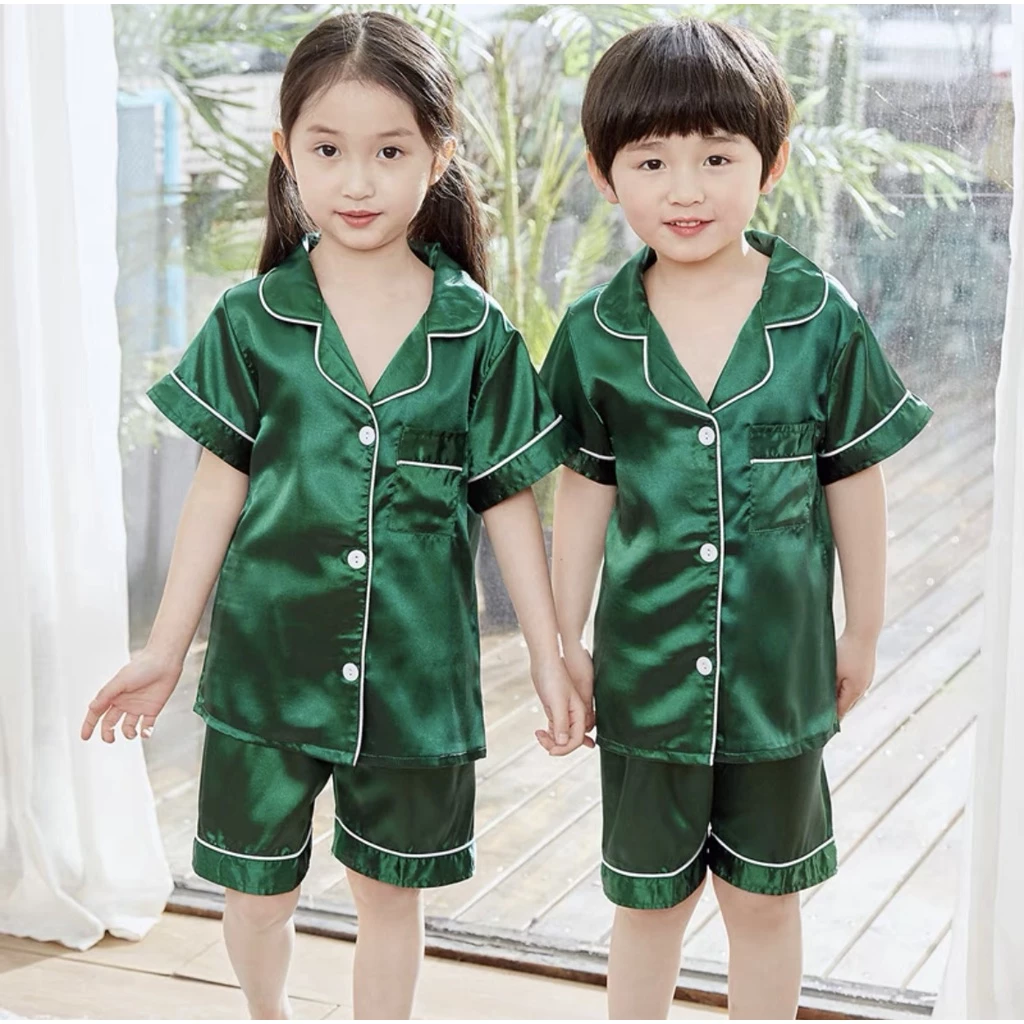 TT3333 ชุดนอนเด็กแขนสั้นขาสั้น ผ้าซาตินน่ารักๆ ราคาถูกๆนิ่มใส่สบาย **เทียบสะโพกก่อน กางเกงเล็ก** (สินค้าพร้อมส่ง) thumbnail 5
