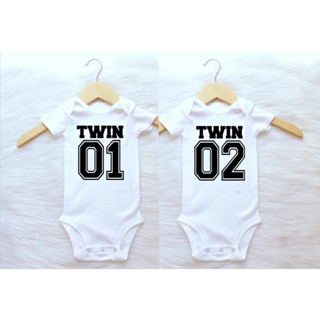 ชุดบอดี้สูท จัมพ์สูท Twin Life Twins สําหรับเด็กทารก Unisex HLNL