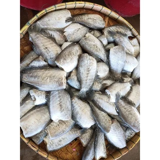 ปลาสลิดแดดเดียวขนาดจัมโบ้ 5- 7 ตัวโล ทางร้านจัดส่งให้ภายใน 3 วันลูกค้าจะได้รับสินค้าใหม่ทุกออเดอร์คะ