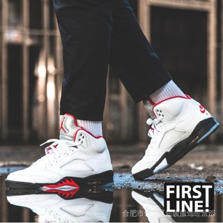 Air Jordan 5 Fire Red AJ5 Jordan5 รองเท้ากีฬา รองเท้าบาสเก็ตบอล พื้นหนา สีดํา สีขาว สําหรับผู้ชาย F KO1M