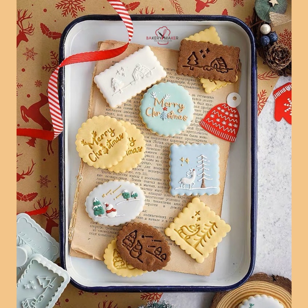 เซ็ทพิมพ์กดคุ้กกี้ 4 แบบ คริสต์มาส ขอบหยัก / ทรงกลม รี สี่เหลี่ยม Christmas Cookie Cutters