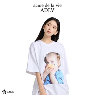 ADLV (acmé de la vie) BABY FACE PEAR-EATING BABY SHORT SLEEVE T-SHIRT (ADL22TS0049U)