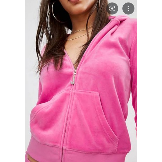 ❌SOLD❌ขายแล้วค่ะ⚡Juicy Couture Pink Velour Hoodie เสื้อคลุมมีฮู้ดสีชมพูน่ารักมากๆค่ะ ผ้ากำมะหยี่ ไซส