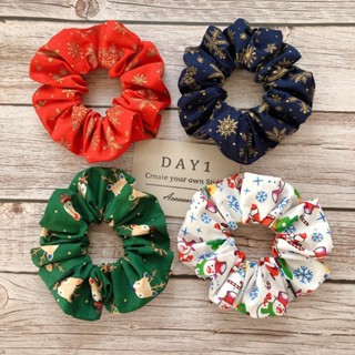 DAY 1 scrunchies โดนัทมัดผม ยางรัดผม Christmas