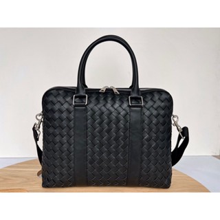 พรี​ ราคา12400 Bottega Veneta 690702 หนังวัว กระเป๋าสะพาย กระเป๋าสะพายไหล่ กระเป๋าเอกสาร