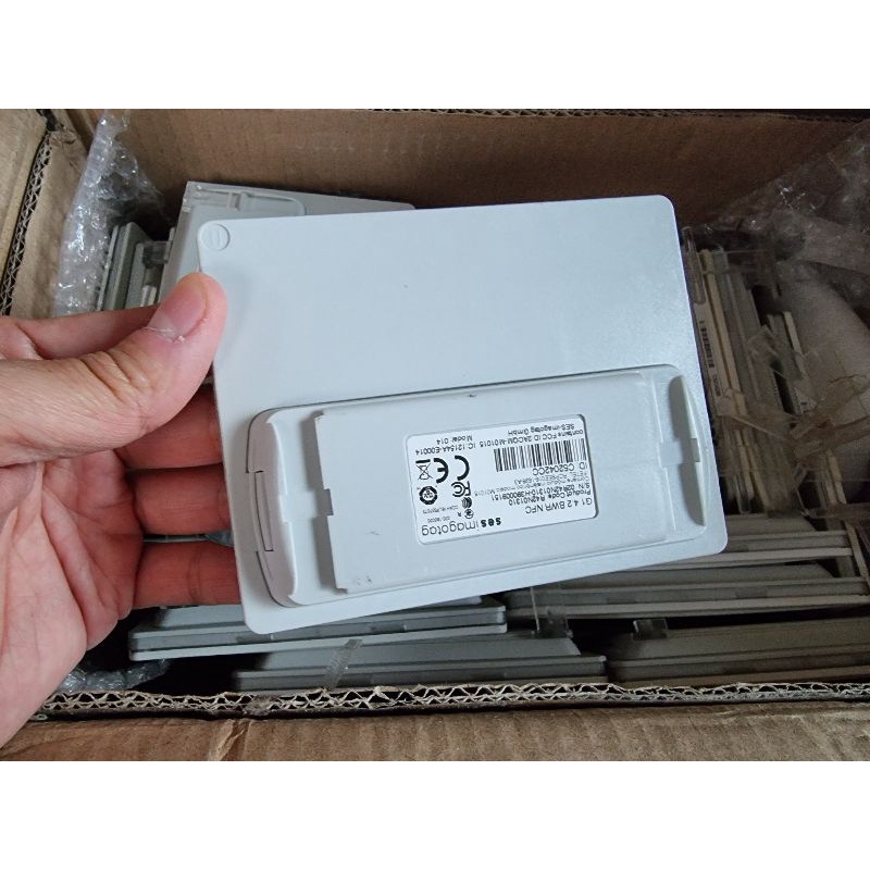 ป้ายราคา ePaper ขนาด 4.2 นิ้ว ยี่ห้อ SES Imagotag 3สี BWR สำหรับ DIY