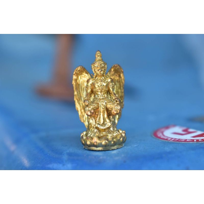 องค์พญาครุฑทองเหลือง - รูปที่ 4