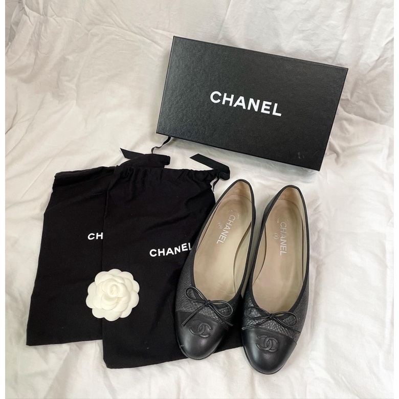 Used Chanel รองเท้าส้นแบนบัลเลริน่า size 39.5 สีดำ แท้!