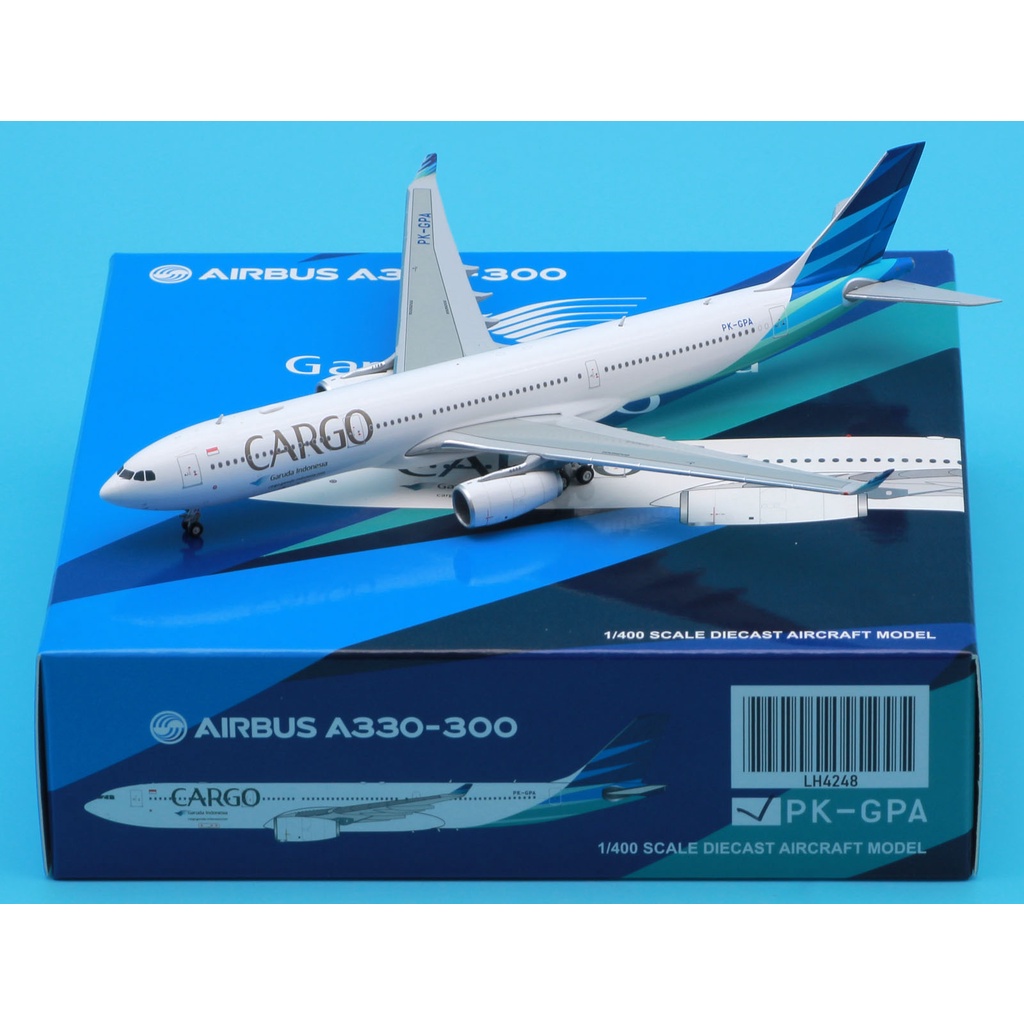 LH4248 Alloy Collectible Plane JC Wings 1:400 Garuda Airbus A330-300 Diecast เครื่องบิน Jet รุ่น Reg