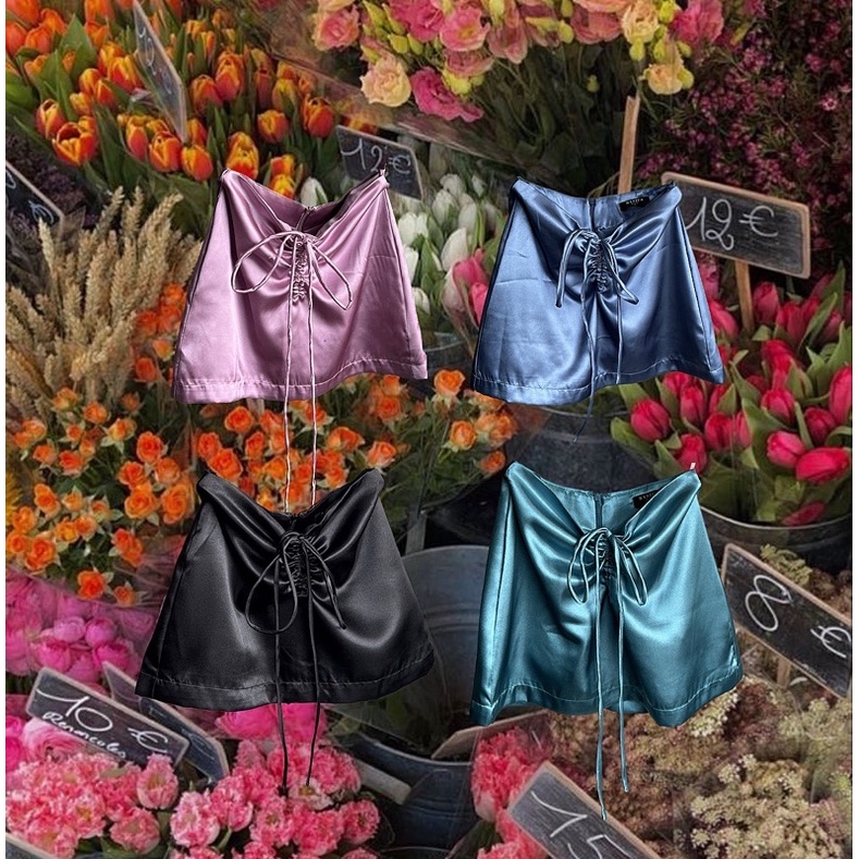 (ของเข้าแล้ว)yada skirt กระโปรงสั้นผ้าซาติน มีกางเกงด้านใน