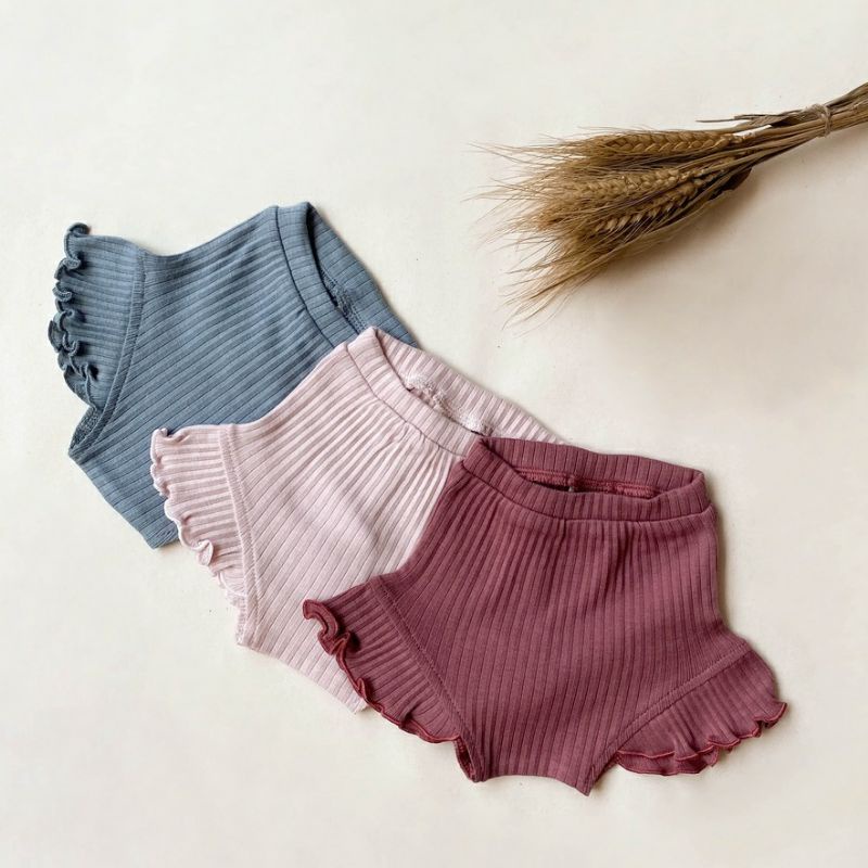 BOHOPNA - RUFFLE BLOMMER BOHOPNA - KIDS PANTS - BABY GIRLS PANTS [BOHOSUMMER]