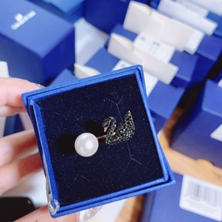 💍💎💍สินค้ามีประกันค่ะ #แหวน Swarovski Iconic Swan Open RingBlack, Rose gold plated