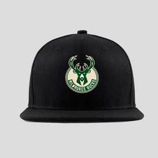 Milwaukee Bucks หมวกเบสบอล หมวกกีฬา หมวกกอล์ฟ ตาข่าย ปรับได้ สําหรับทุกเพศ ทุกวัย