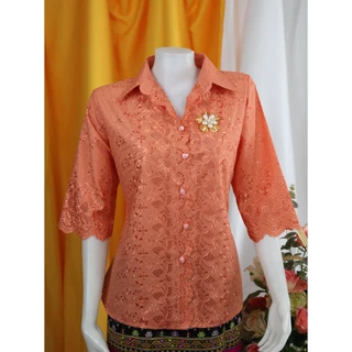 ร้านแชมป์อุดร เสื้อลูกไม้ผ้าบางคอปก มีมากกว่า 10 สี อก 40,42,44,46,48,50 เสื้อเชิ้ต ชุดไปวัด