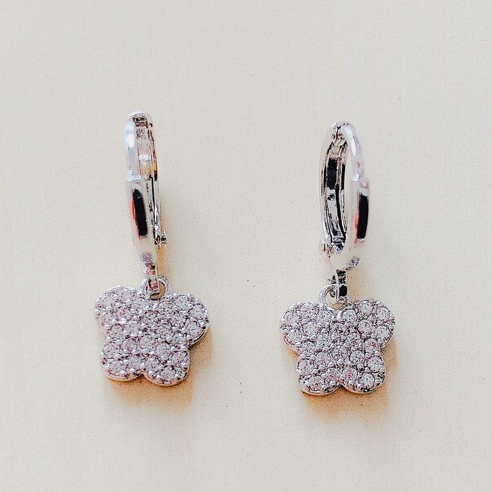 ต่างหูผู้หญิง Xuping ล่าสุด / ต่างหูผู้หญิงผีเสื้อเงิน Xuping Full Zirconia