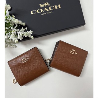 กระเป๋าสตางค์ ใบสั้น สีน้ำตาล NEW COACH Snap Wallet