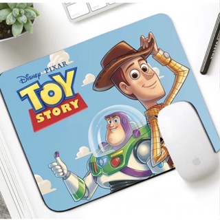 TOY แผ่นรองเม้าส์ แผ่นรองเมาส์ เมาส์ สี่เหลี่ยม  ลาย TOY STORY   1  นุ่มมือ ขนาด 21 x 26 cm สวยงาม น่าใช้งาน งานสวย  MNN