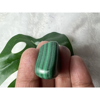 Natural malachite stone 18x24mm 68 carats